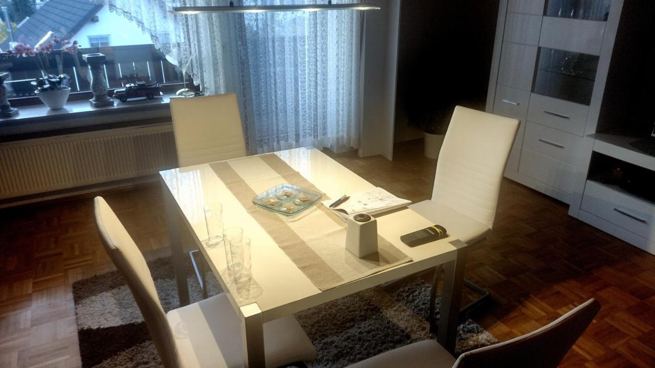 Ferienwohnung Villmar Ngoại thất bức ảnh